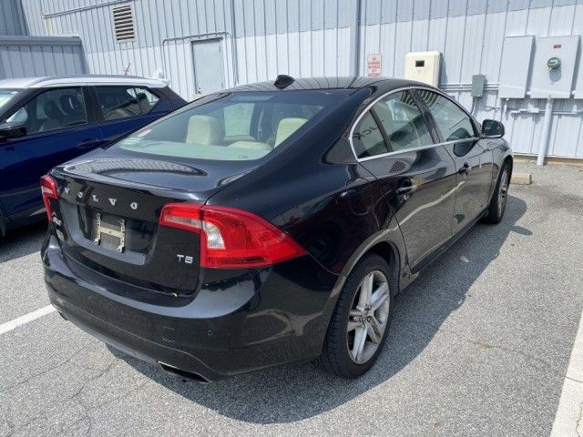 2014 Volvo S60 T5 Premier