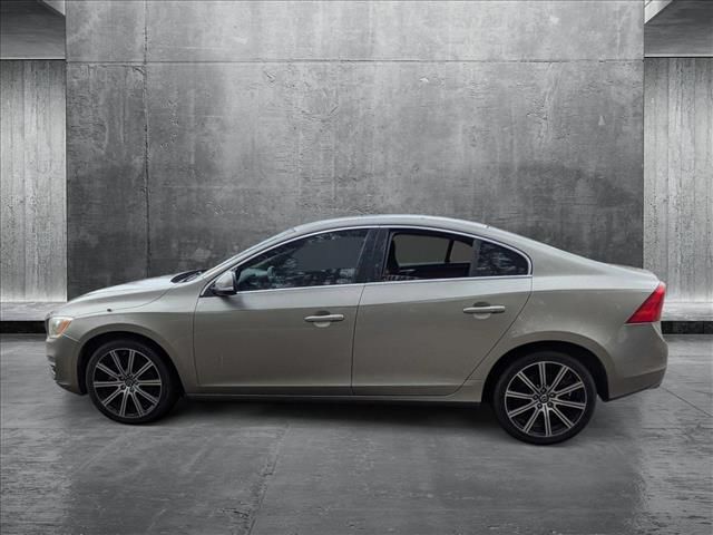 2014 Volvo S60 T5 Premier