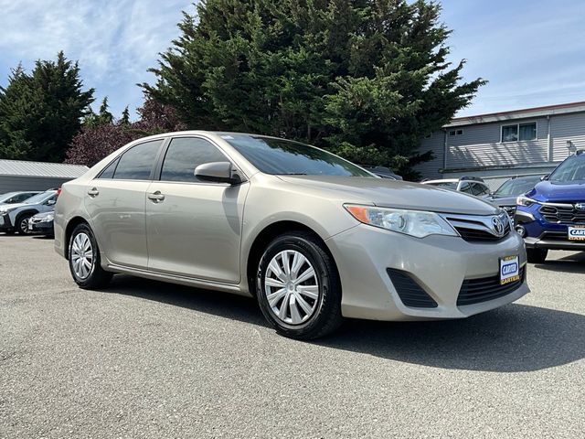 2014 Toyota Camry LE