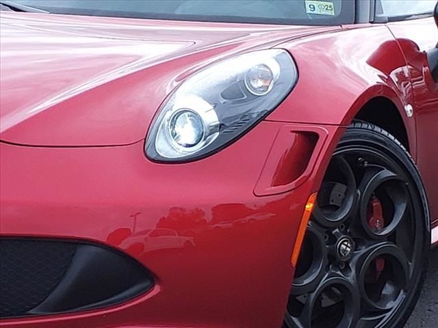 2015 Alfa Romeo 4C Launch Edition