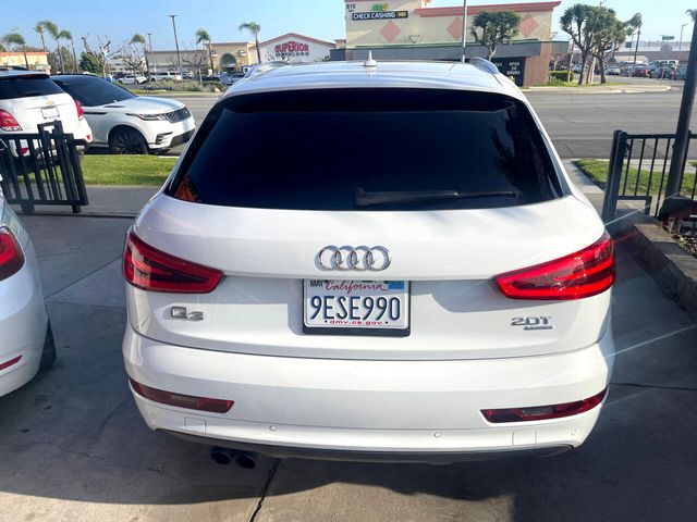 2015 Audi Q3 2.0T Prestige