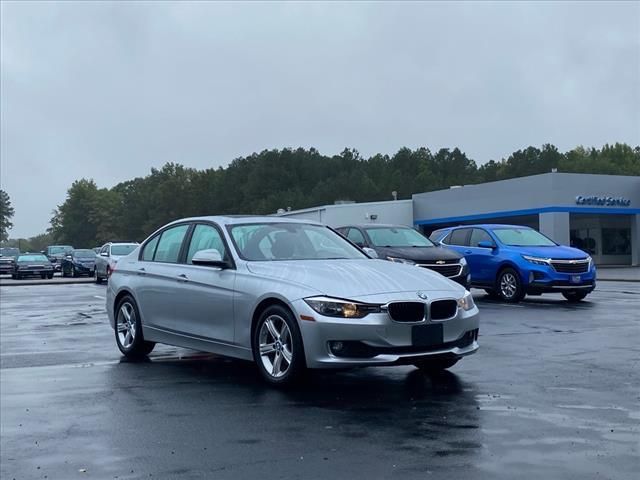 2015 BMW 3 Series 320i