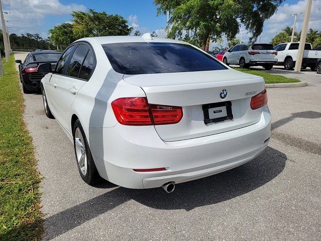 2015 BMW 3 Series 320i