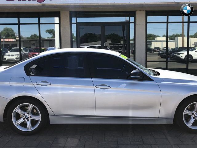 2015 BMW 3 Series 320i