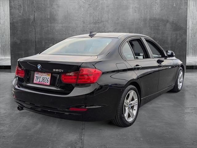 2015 BMW 3 Series 320i