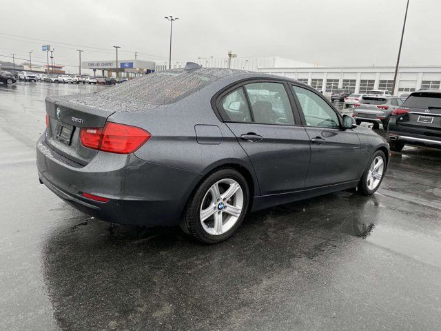 2015 BMW 3 Series 320i