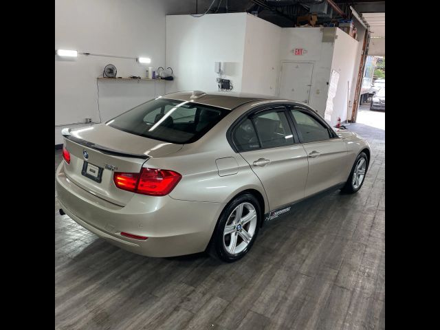 2015 BMW 3 Series 320i