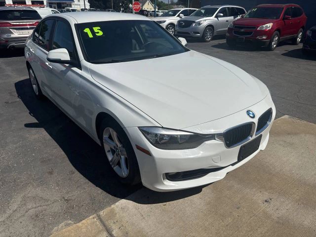 2015 BMW 3 Series 320i
