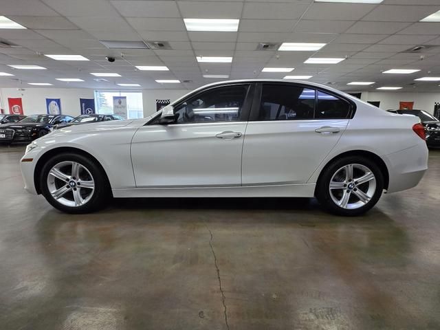 2015 BMW 3 Series 320i