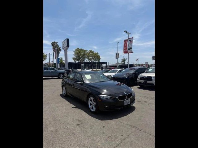 2015 BMW 3 Series 320i