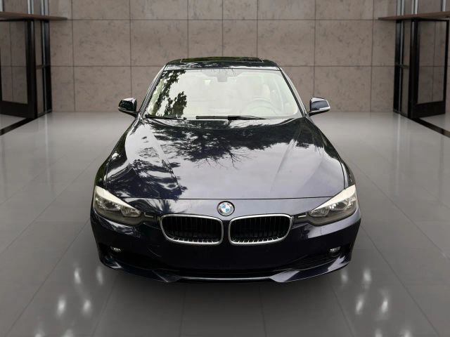 2015 BMW 3 Series 320i