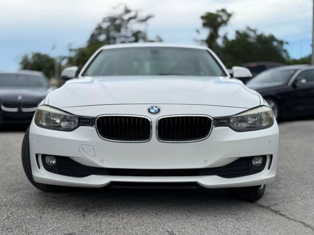 2015 BMW 3 Series 320i