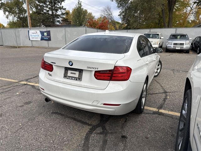 2015 BMW 3 Series 320i xDrive