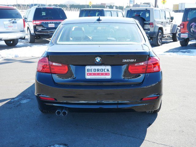 2015 BMW 3 Series 328i