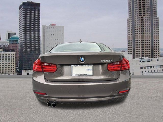 2015 BMW 3 Series 328i