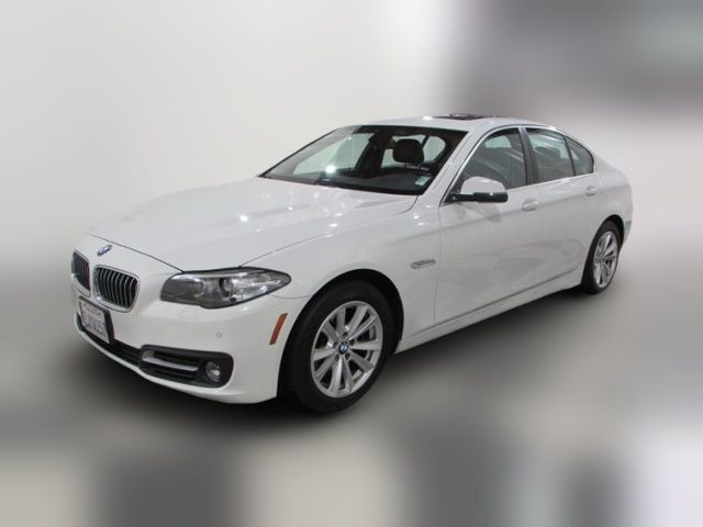 2015 BMW 5 Series 528i