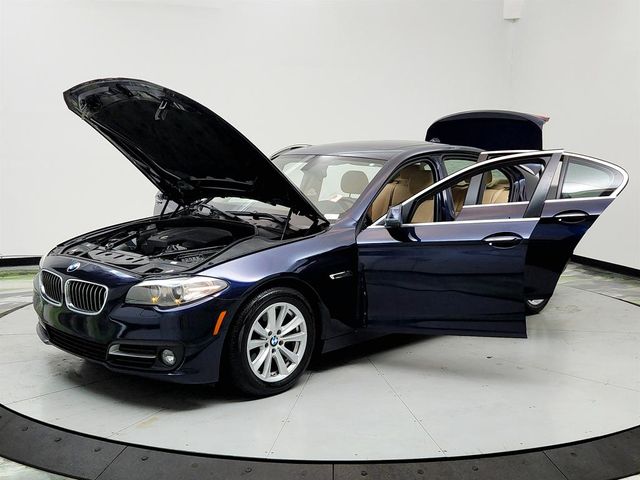 2015 BMW 5 Series 528i