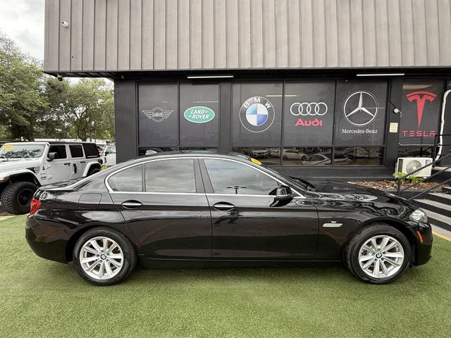 2015 BMW 5 Series 528i