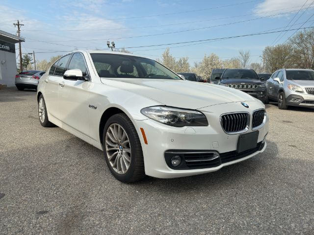 2015 BMW 5 Series 528i xDrive