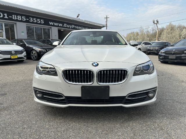 2015 BMW 5 Series 528i xDrive