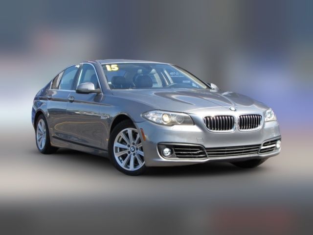 2015 BMW 5 Series 528i