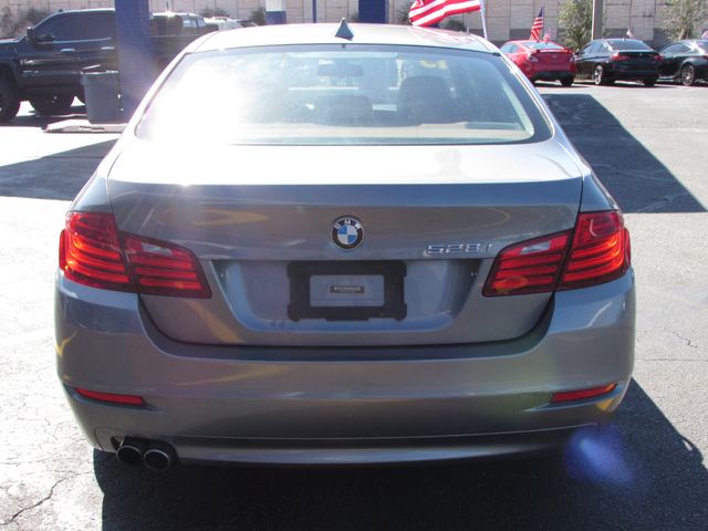 2015 BMW 5 Series 528i