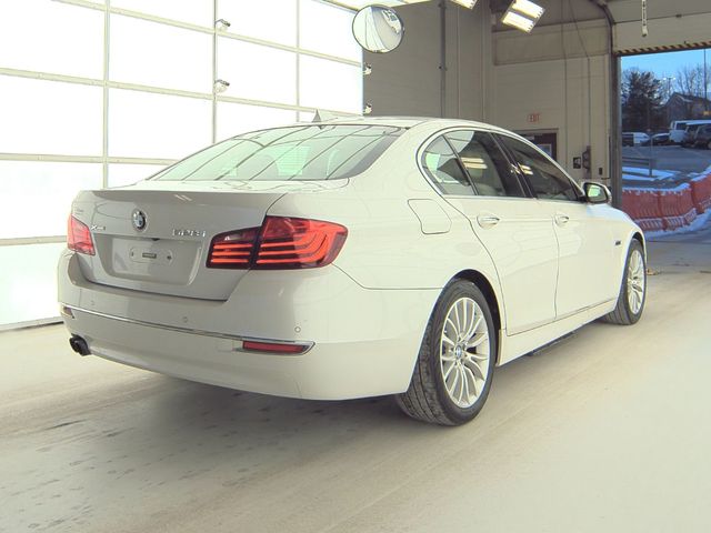 2015 BMW 5 Series 528i xDrive