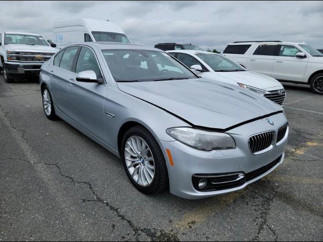 2015 BMW 5 Series 528i