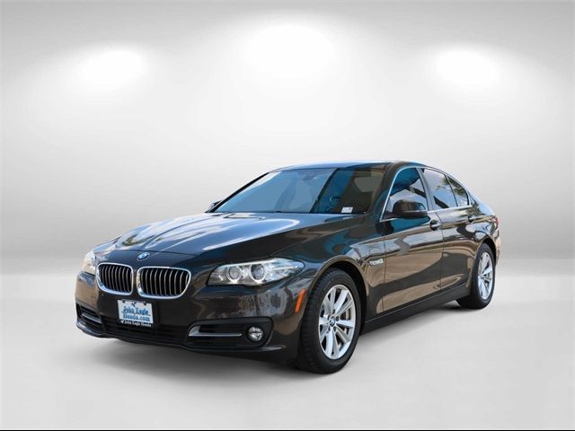 2015 BMW 5 Series 528i