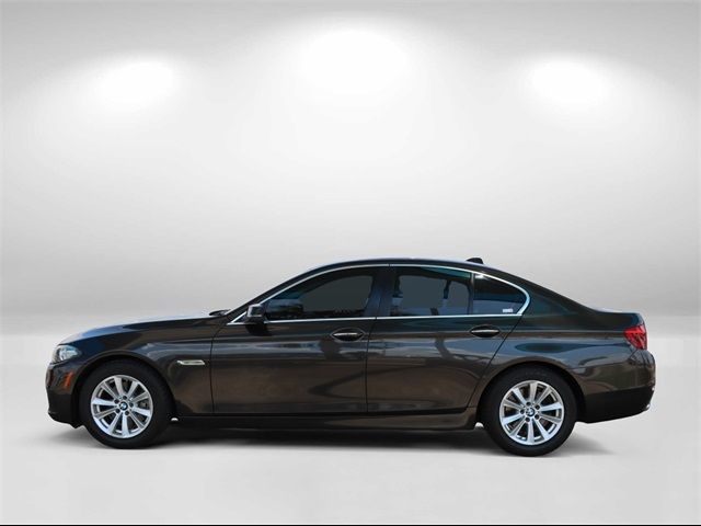 2015 BMW 5 Series 528i