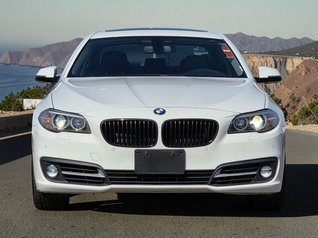2015 BMW 5 Series 528i