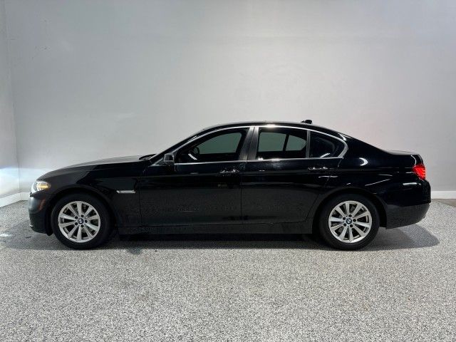 2015 BMW 5 Series 528i