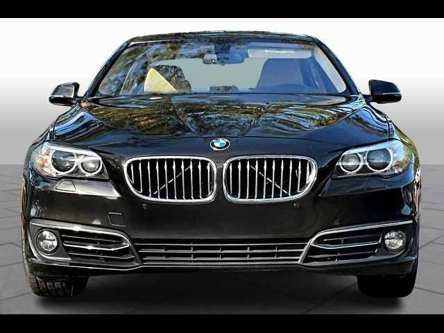 2015 BMW 5 Series 528i