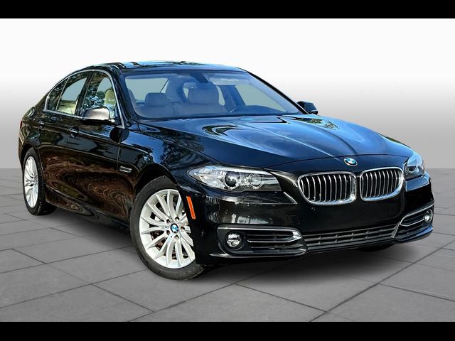 2015 BMW 5 Series 528i