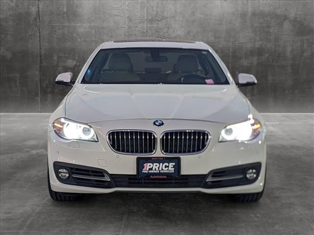 2015 BMW 5 Series 528i