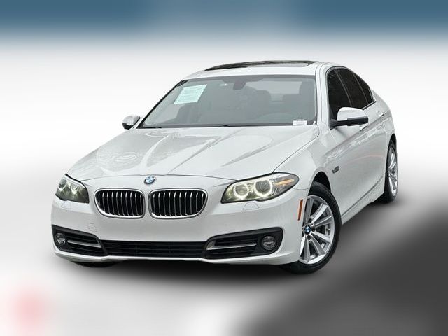 2015 BMW 5 Series 528i
