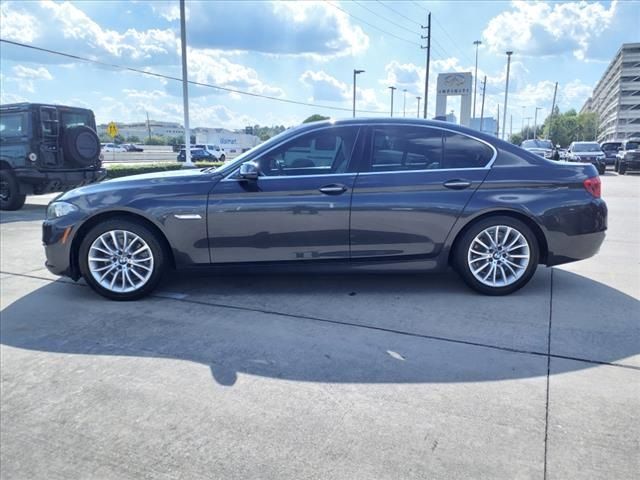 2015 BMW 5 Series 528i