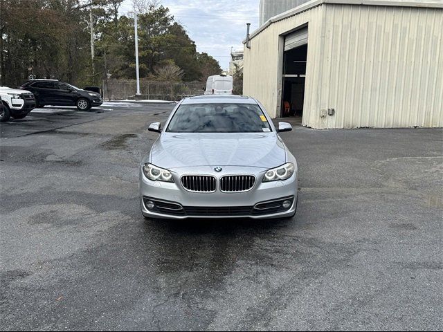 2015 BMW 5 Series 528i