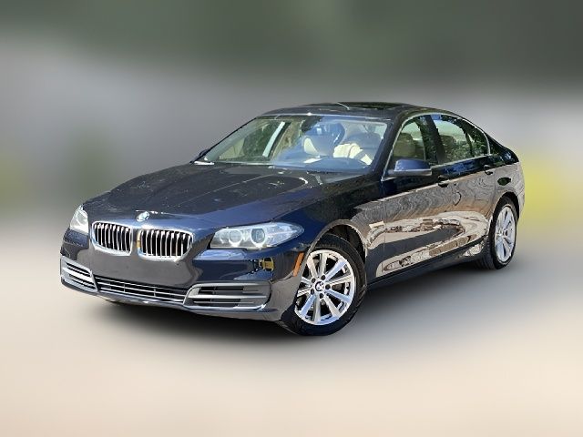 2015 BMW 5 Series 528i