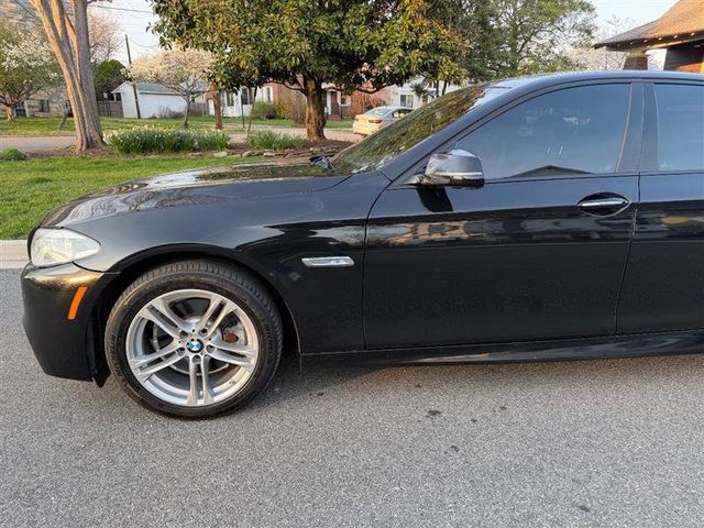 2015 BMW 5 Series 528i