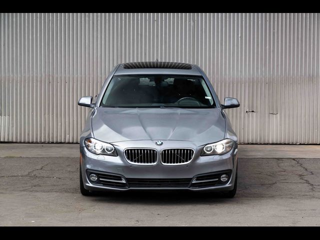 2015 BMW 5 Series 528i