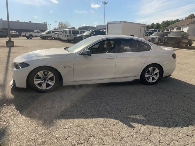 2015 BMW 5 Series 528i