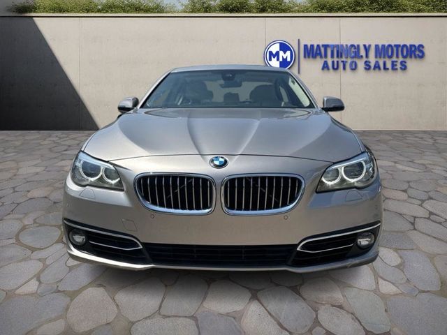 2015 BMW 5 Series 528i