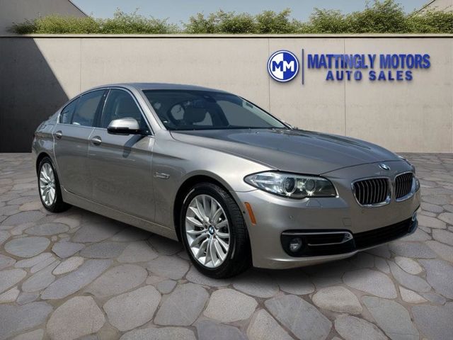 2015 BMW 5 Series 528i