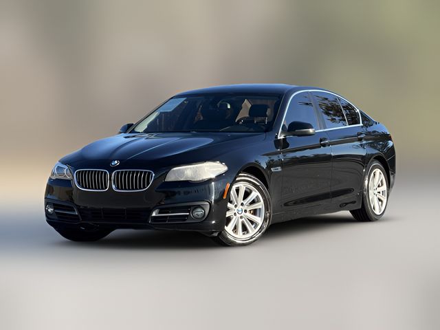 2015 BMW 5 Series 528i