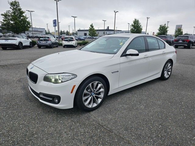 2015 BMW 5 Series 528i