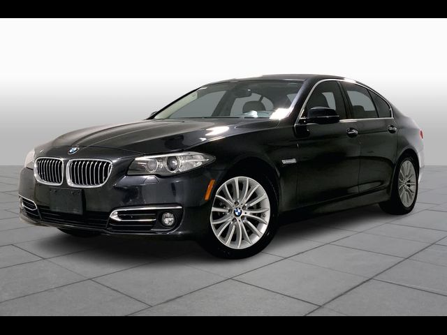 2015 BMW 5 Series 528i