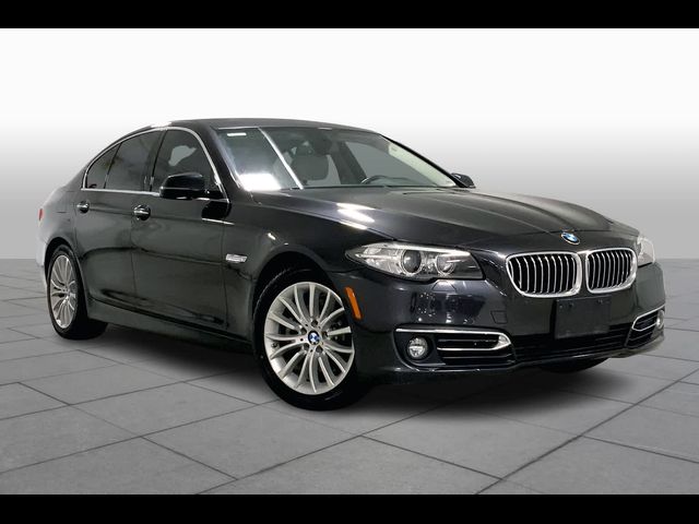 2015 BMW 5 Series 528i