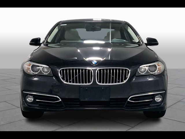 2015 BMW 5 Series 528i