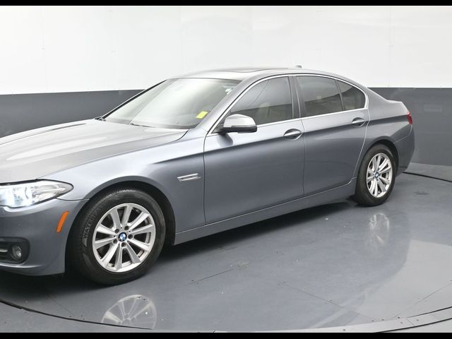 2015 BMW 5 Series 528i